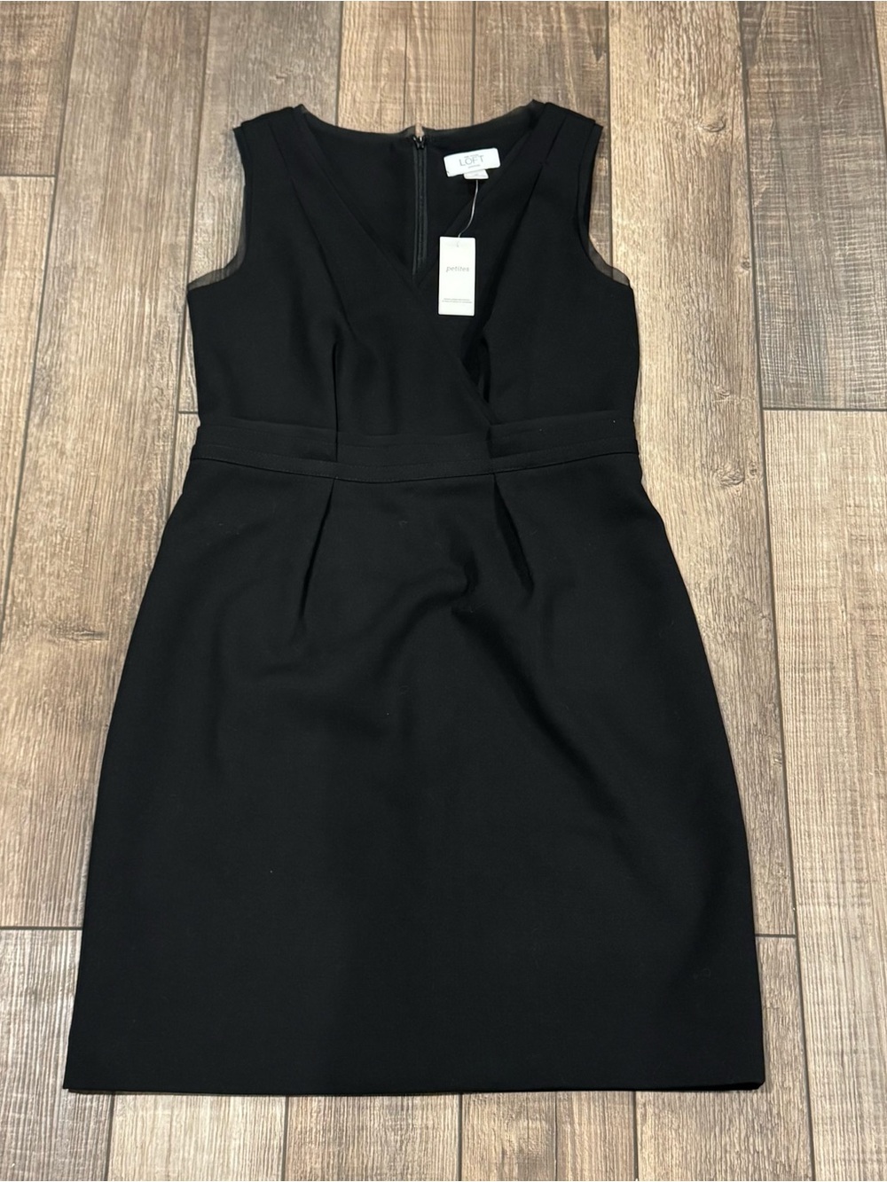 ANN TAYLOR LOFT NEW NWT SIZE 6P PETITES LITTLE BLACK DRESS V NECK Sleeveless
